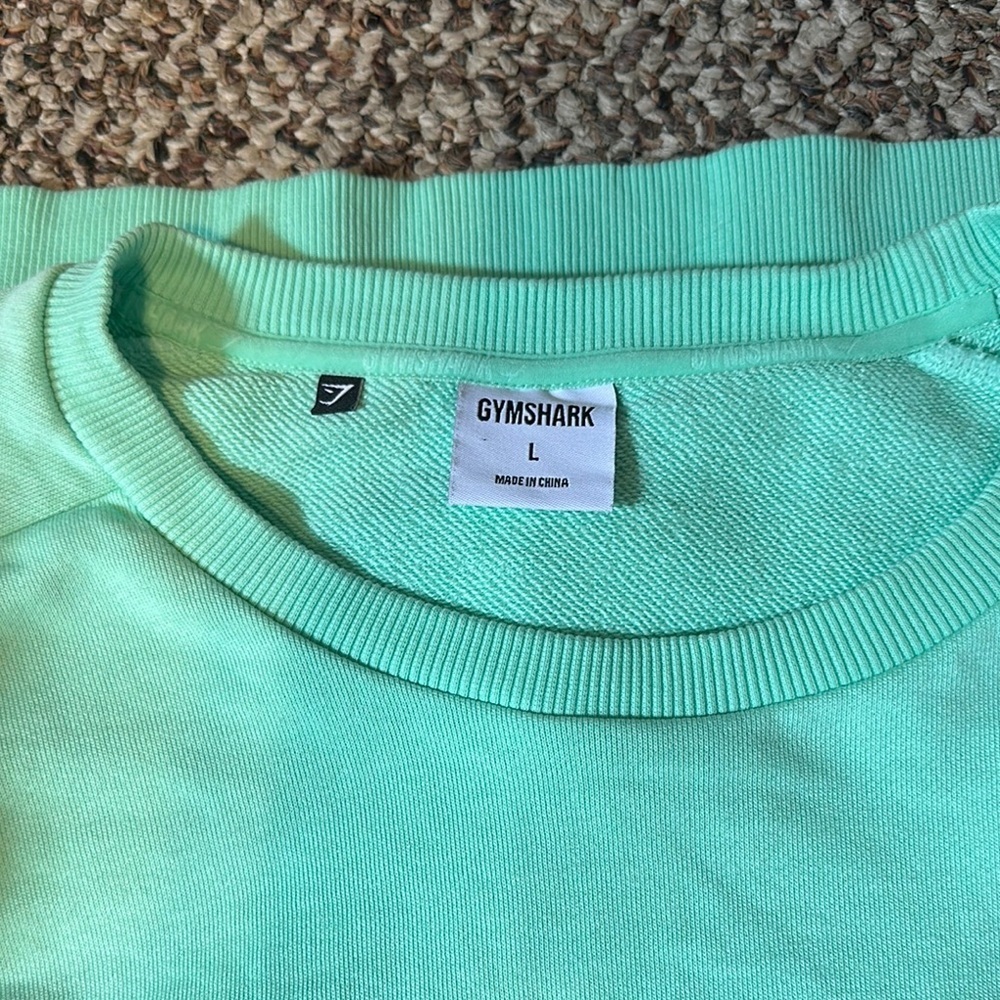 Gymshark Cropped Sweatshirt - Picture 4 of 4